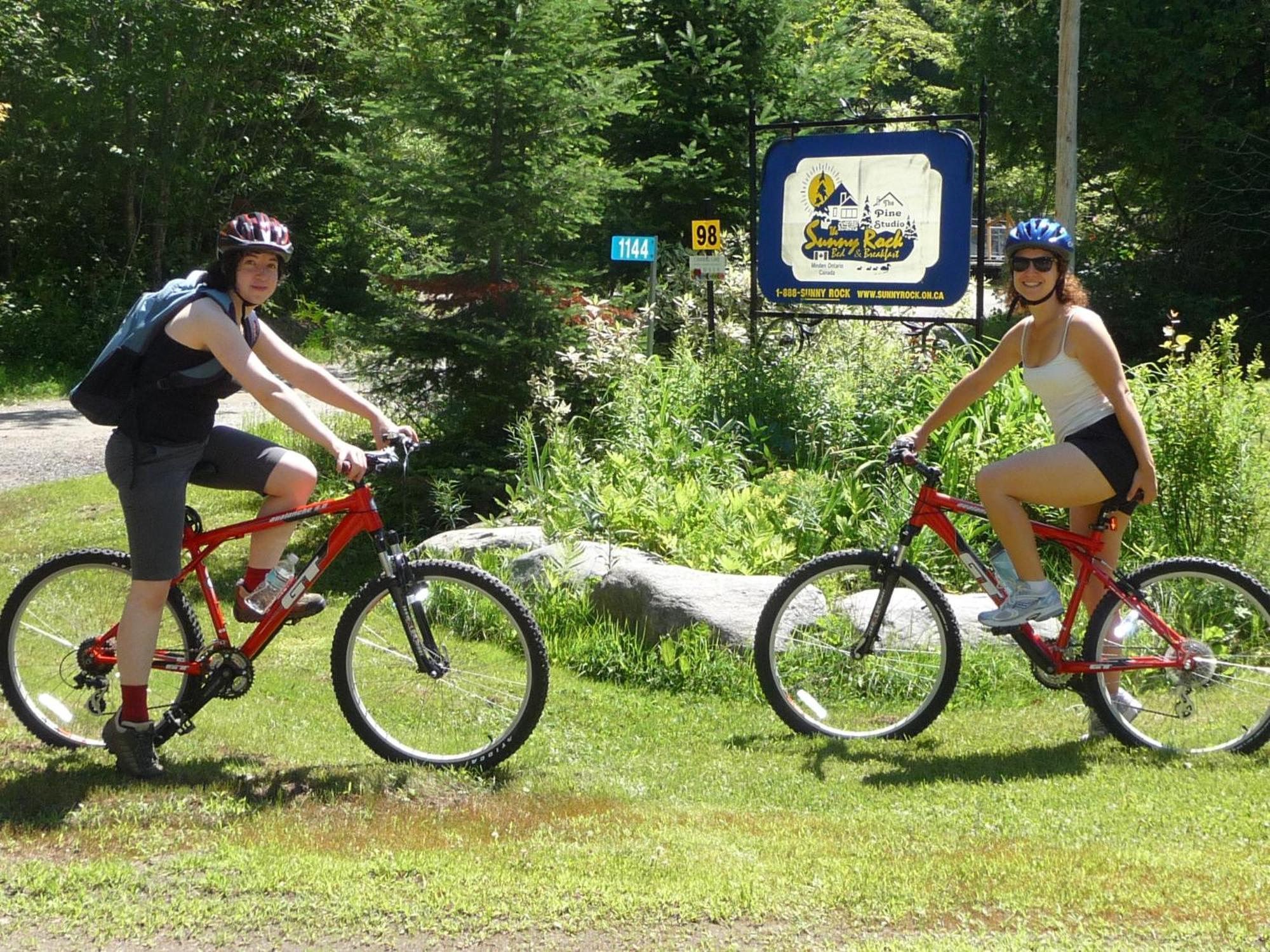 Sunny Rock Bed & Breakfast Minden Екстериор снимка