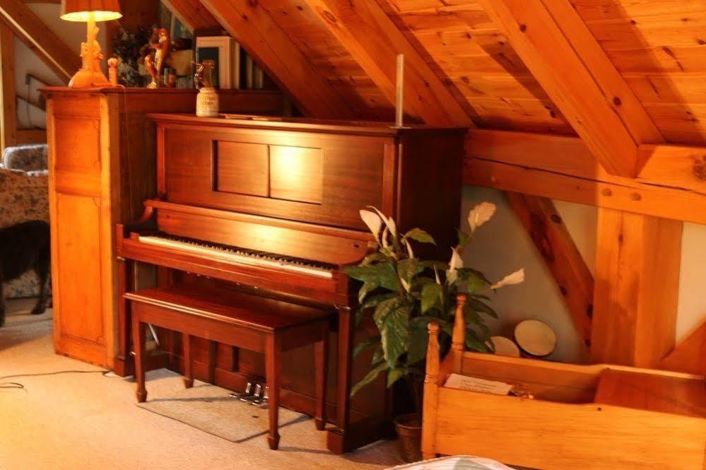 Sunny Rock Bed & Breakfast Minden Екстериор снимка