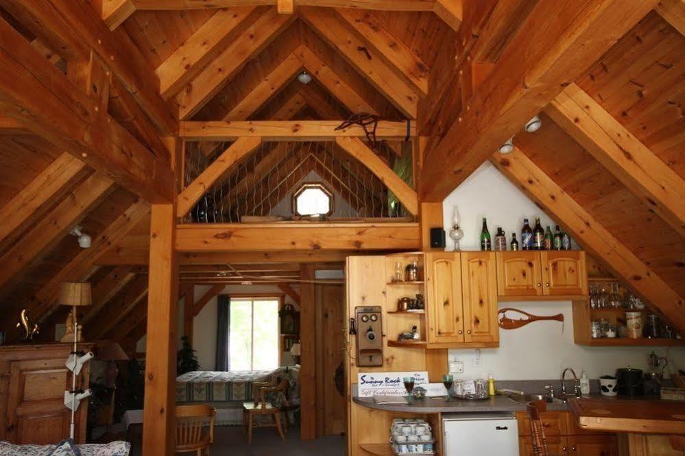 Sunny Rock Bed & Breakfast Minden Екстериор снимка